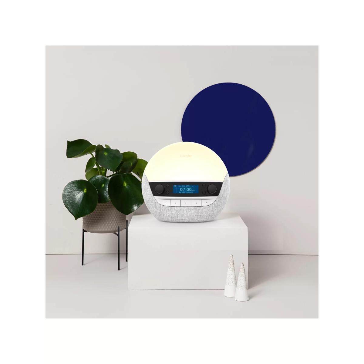 Lumie Bodyclock Luxe 750DAB Wake up to Daylight Table Lamp – image 4