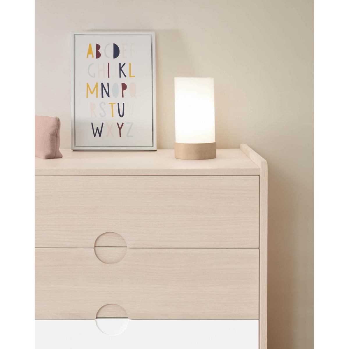 Slat table lamp in cotton and beech wood UK adapter – image 2