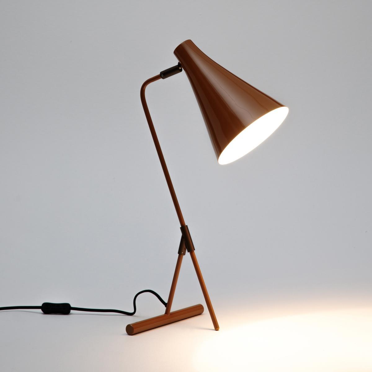 Jameson Metal Table Lamp in Caramel – image 2