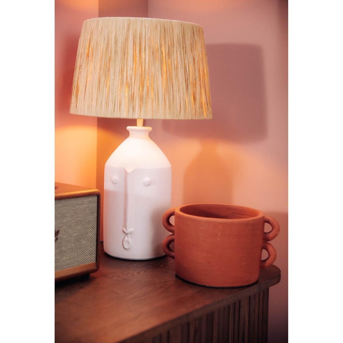 Manoni Ceramic Lamp with Raffia Shade – image 9