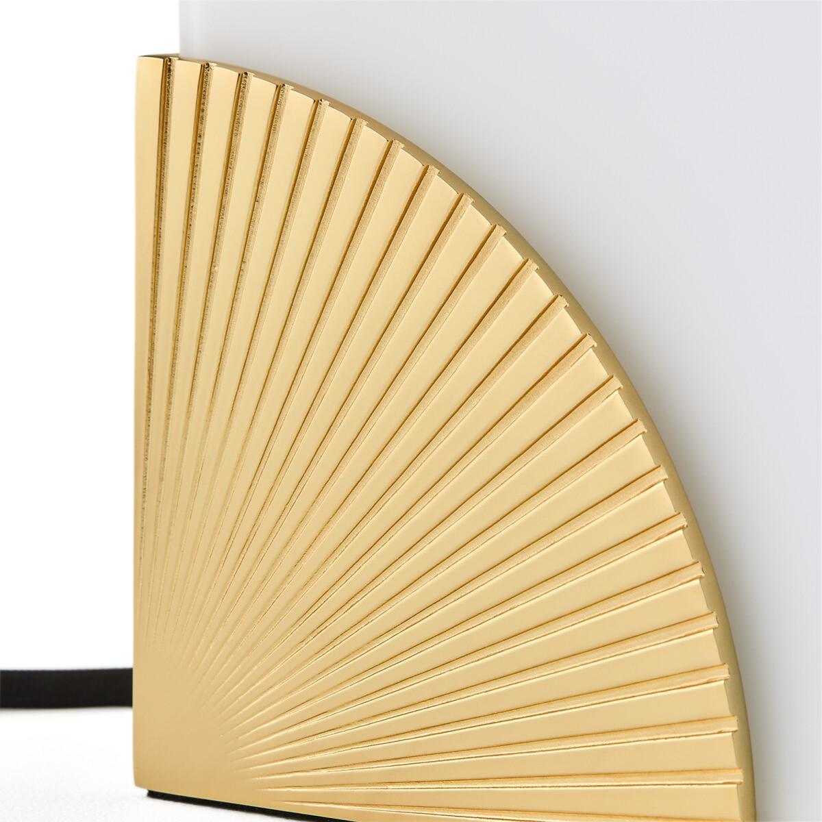 Alcance Brass and Opaline Table Lamp – image 3