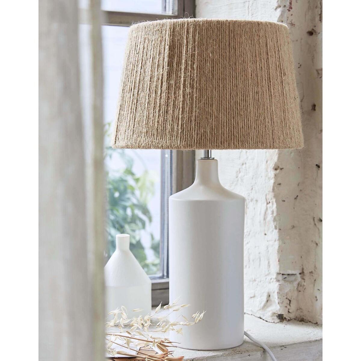 Yoru Ceramic and Hemp Table Lamp – image 14
