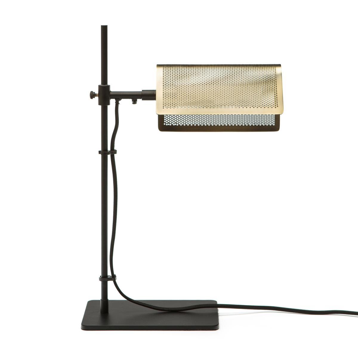 Darja Perforated Metal Desk Lamp – image 3