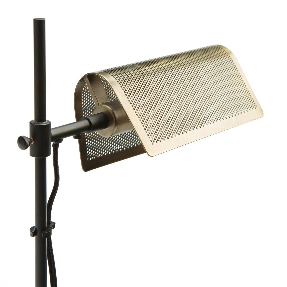 Darja Perforated Metal Desk Lamp – image 5