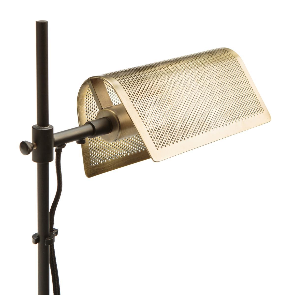 Darja Perforated Metal Desk Lamp – image 6