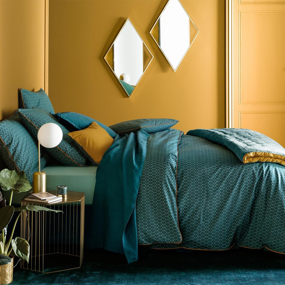 Moricio Brass & Smoky Glass Table Lamp – image 7