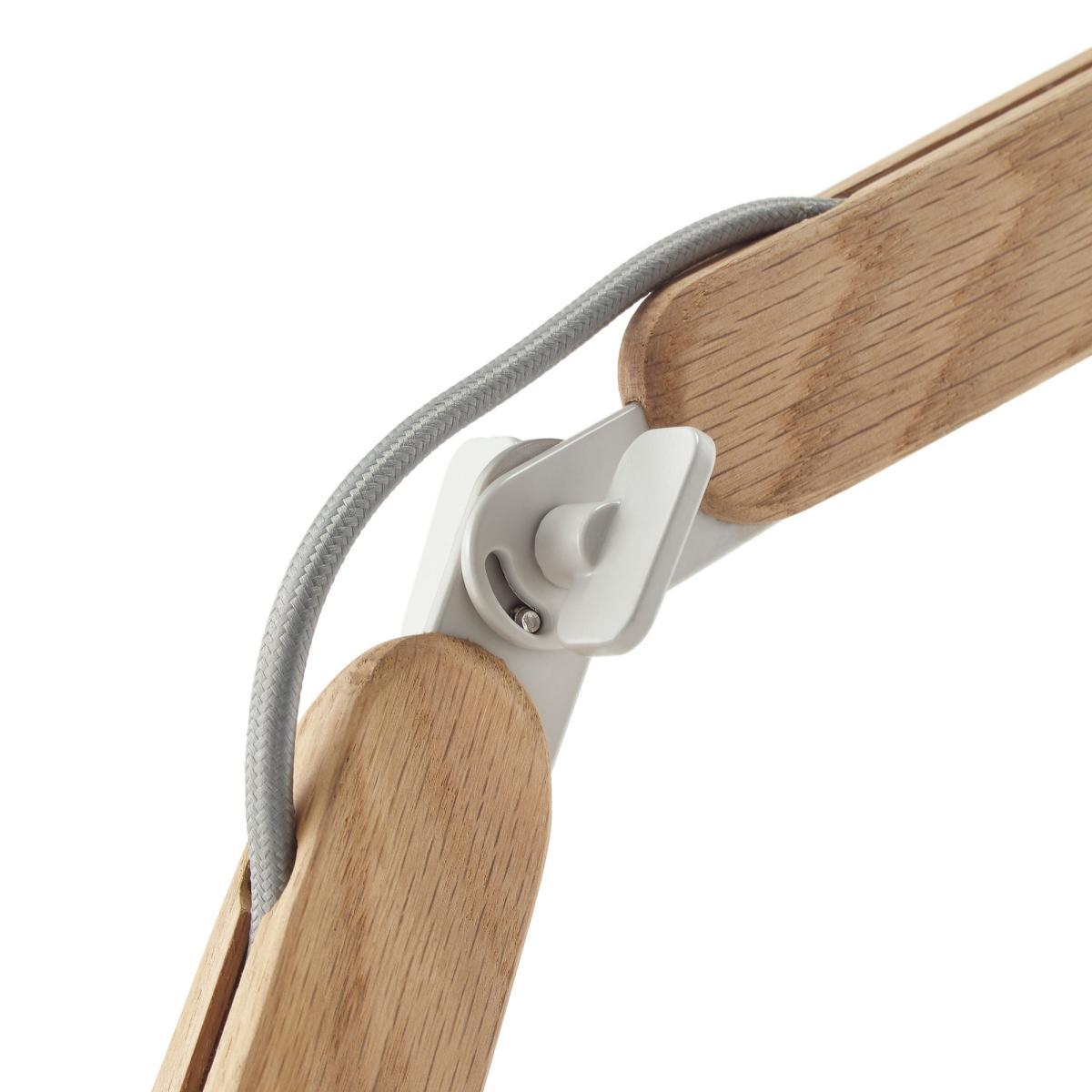 Venatti Articulated Table Lamp – image 4