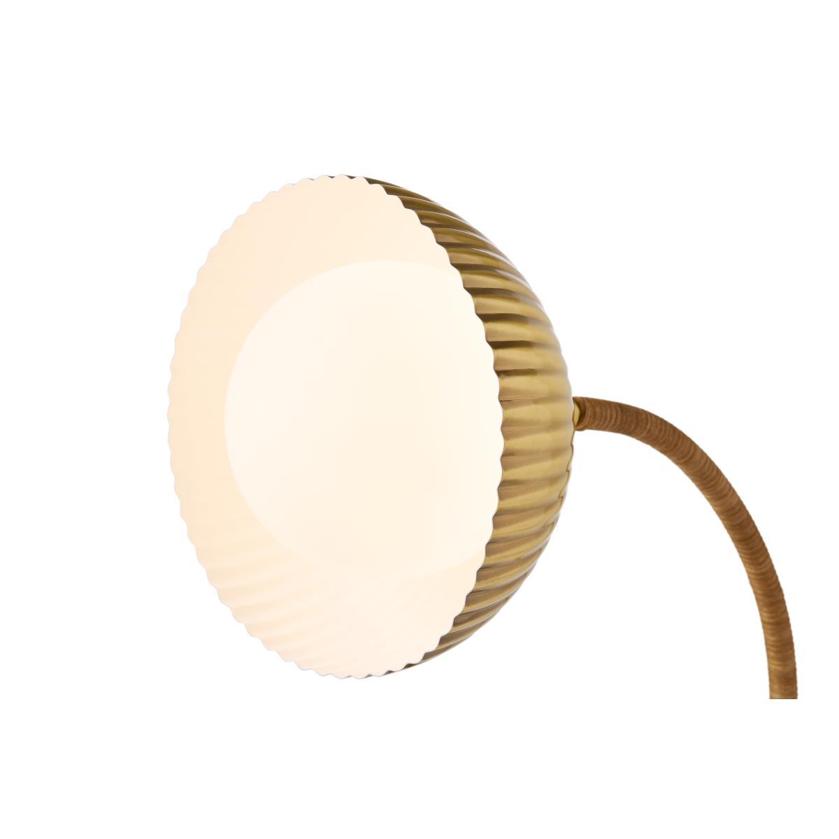 Shell Table Lamp, Antique Brass & Natural Rattan – image 6