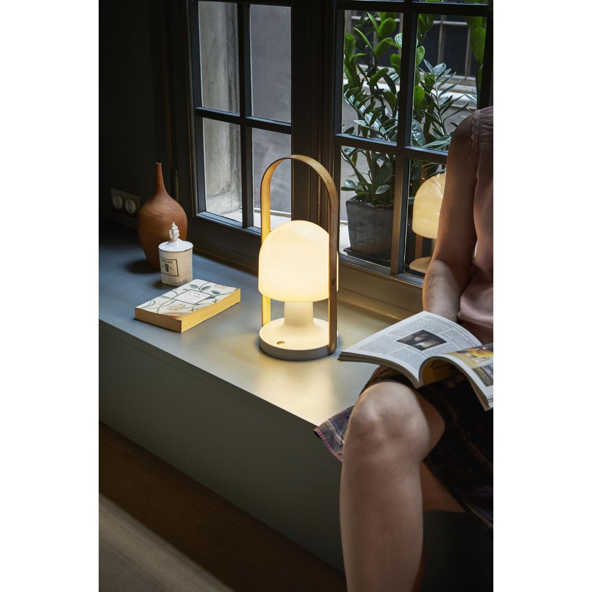 FollowMe Plus Wireless lamp - / LED - H 44 cm by Marset White/Natural wood – image 5