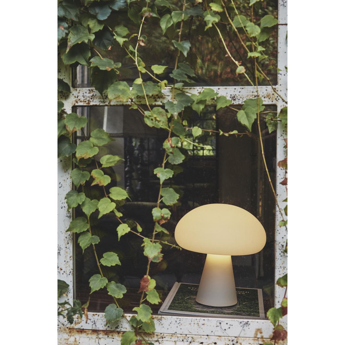 Obello LED Wireless lamp - / Bill Curry, 1971 - Hand-blown glass by Gubi White – image 2