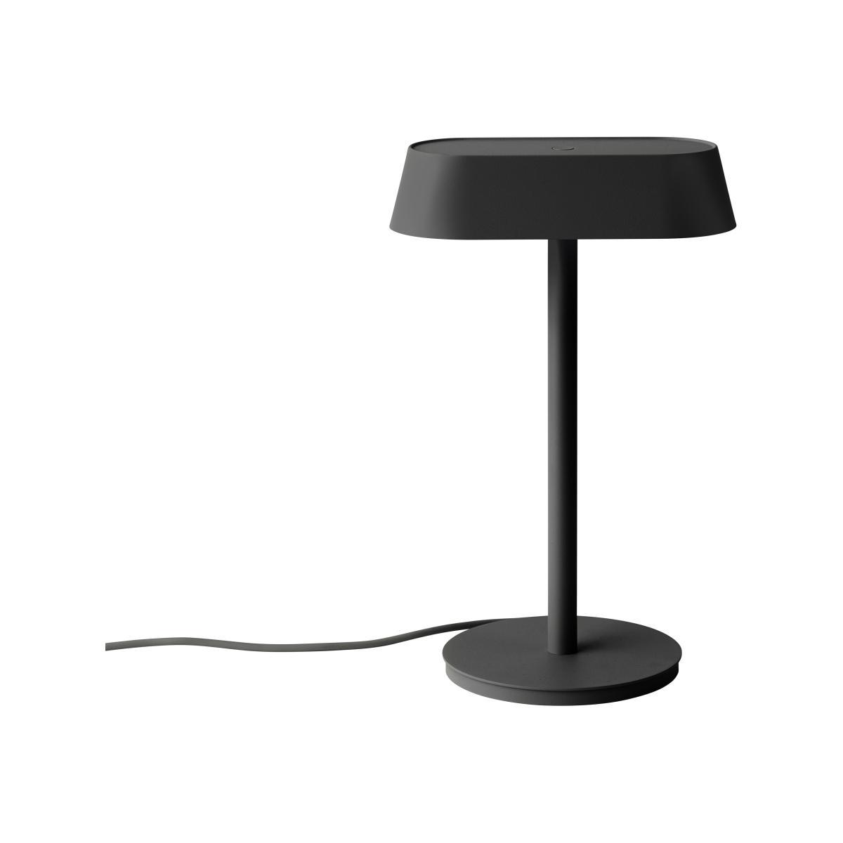 Linear LED Table lamp - / USB-C port by Muuto Black – image 1