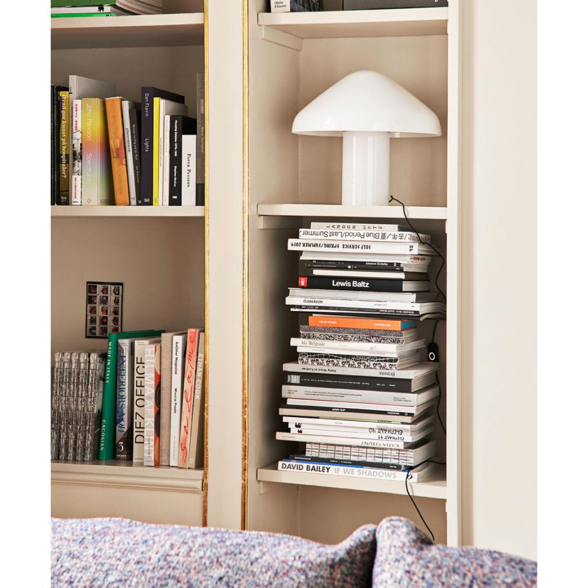 Pao LED Table lamp - / Hand-blown glass by Hay White – image 6