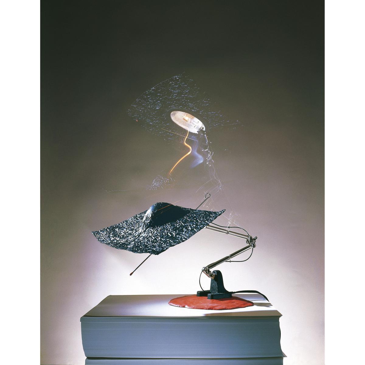Don Quixote Table lamp by Ingo Maurer Red/Black – image 2