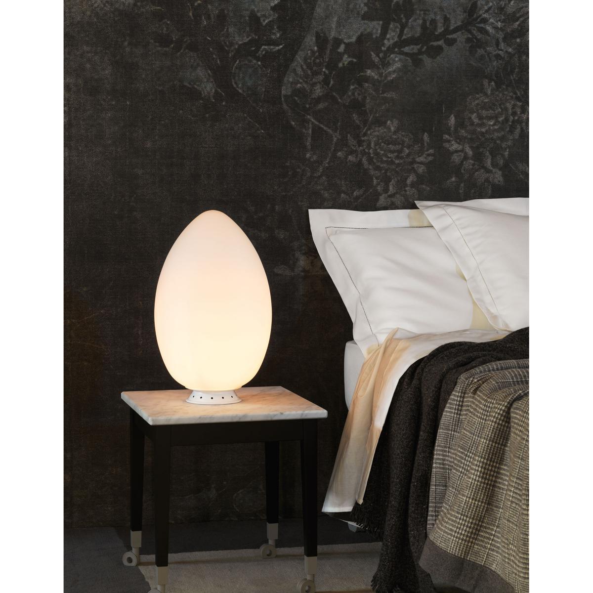 Uovo LED Table lamp - / Glass - H 44 cm by Fontana Arte White – image 2
