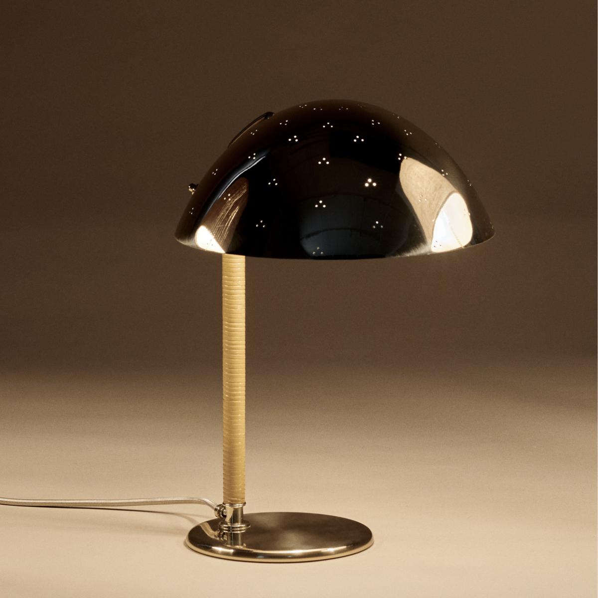 9209 Table lamp metal gold / Paavo Tynell, 1940 - Gubi – image 3