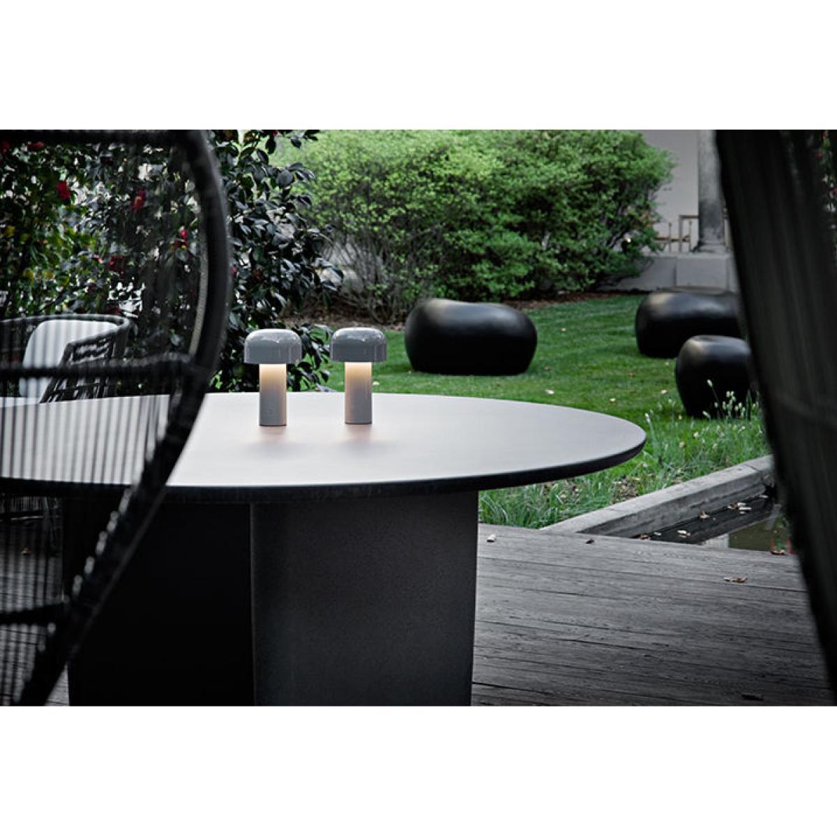 Bellhop Wireless lamp - / Wireless - Refill via USB by Flos White – image 7