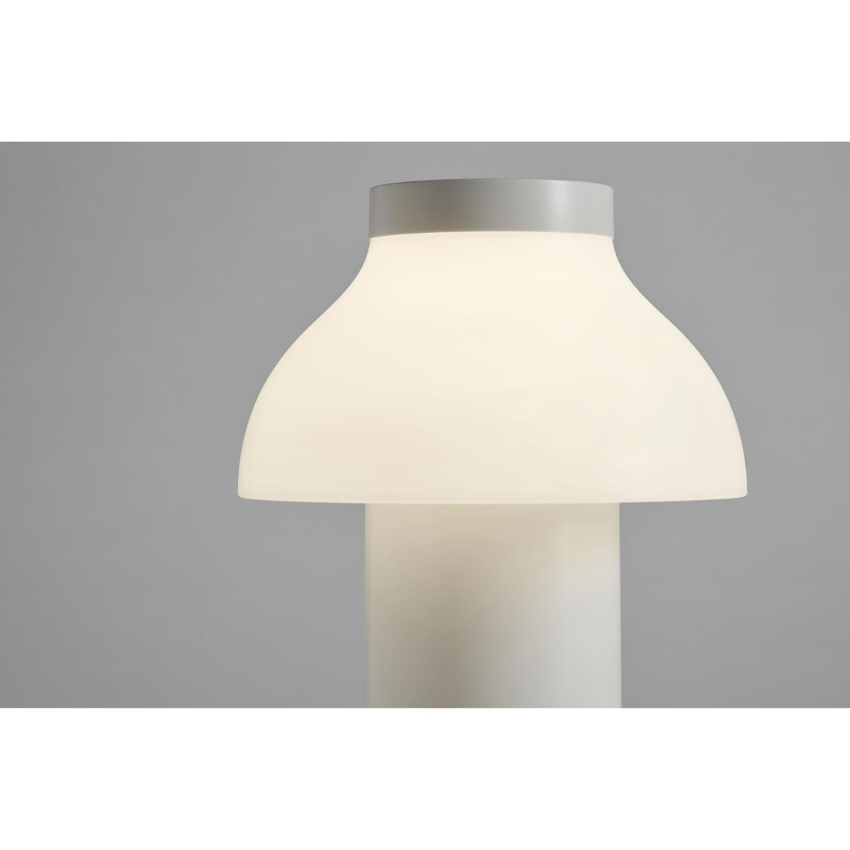 PC Portable Wireless lamp - / For outdoor use - USB charging by Hay White/Beige – image 2