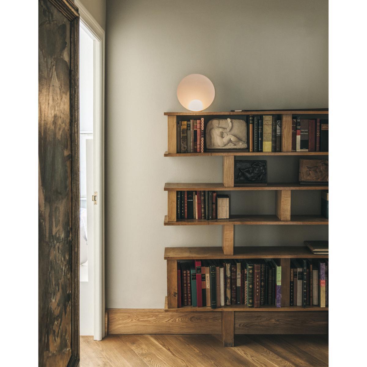 Musa Table lamp - / Version droite - Ø 26 cm by Vibia Pink – image 3