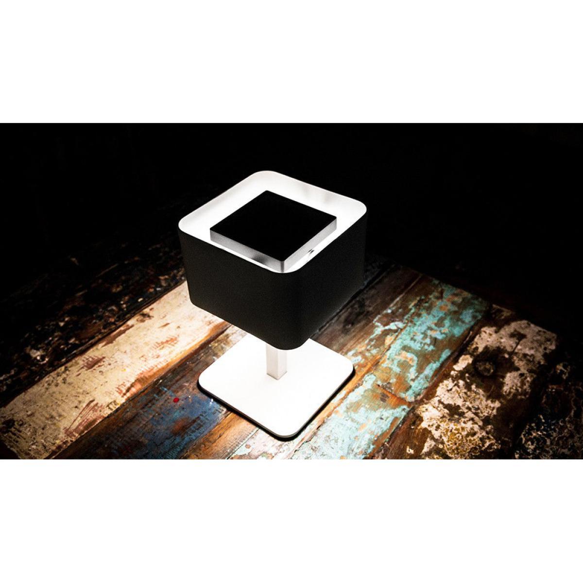 La Lampe Pose 02 Solar lamp by Maiori White – image 4