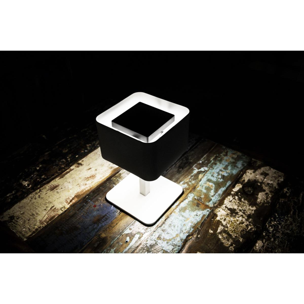 La Lampe Pose 02 Solar lamp by Maiori White – image 9