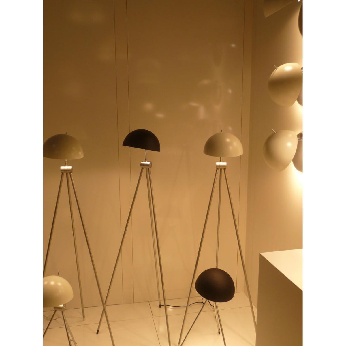 Radon Table lamp by Fritz Hansen Black – image 7
