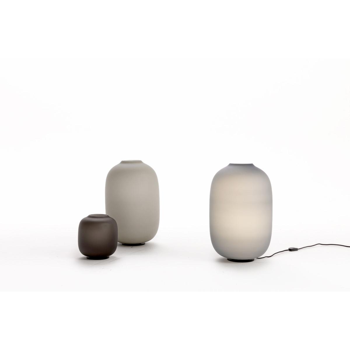 Arya Small Table lamp - / H 22 cm - Glass by Cappellini Brown – image 2