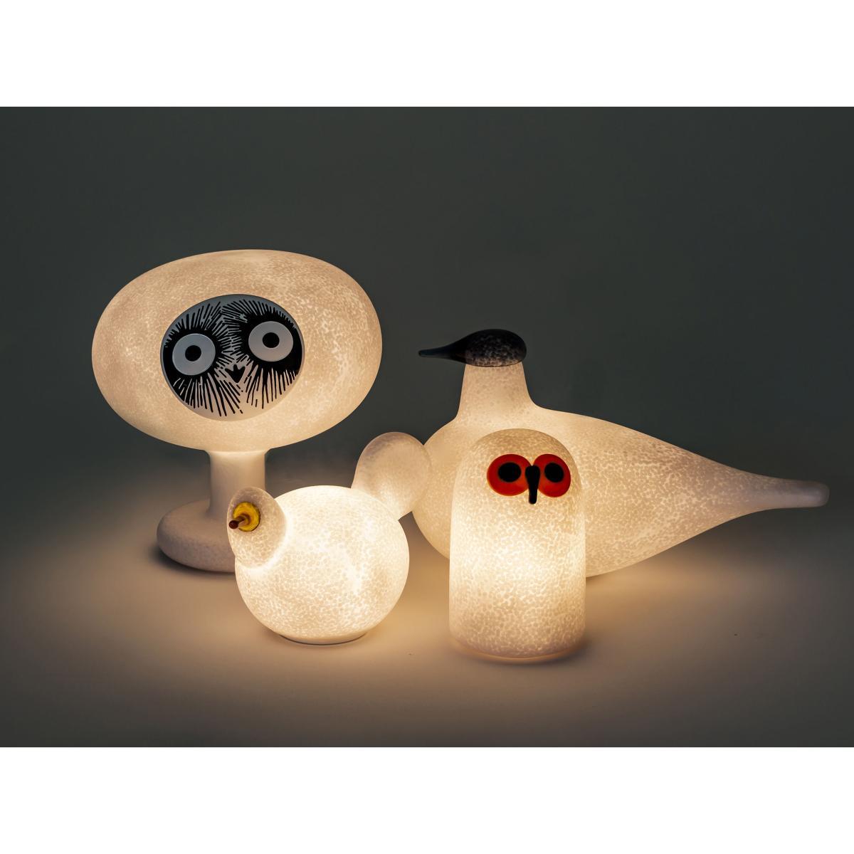 Linnut Siiri LED Wireless lamp - / Glass-effect plastic by Magis White – image 4