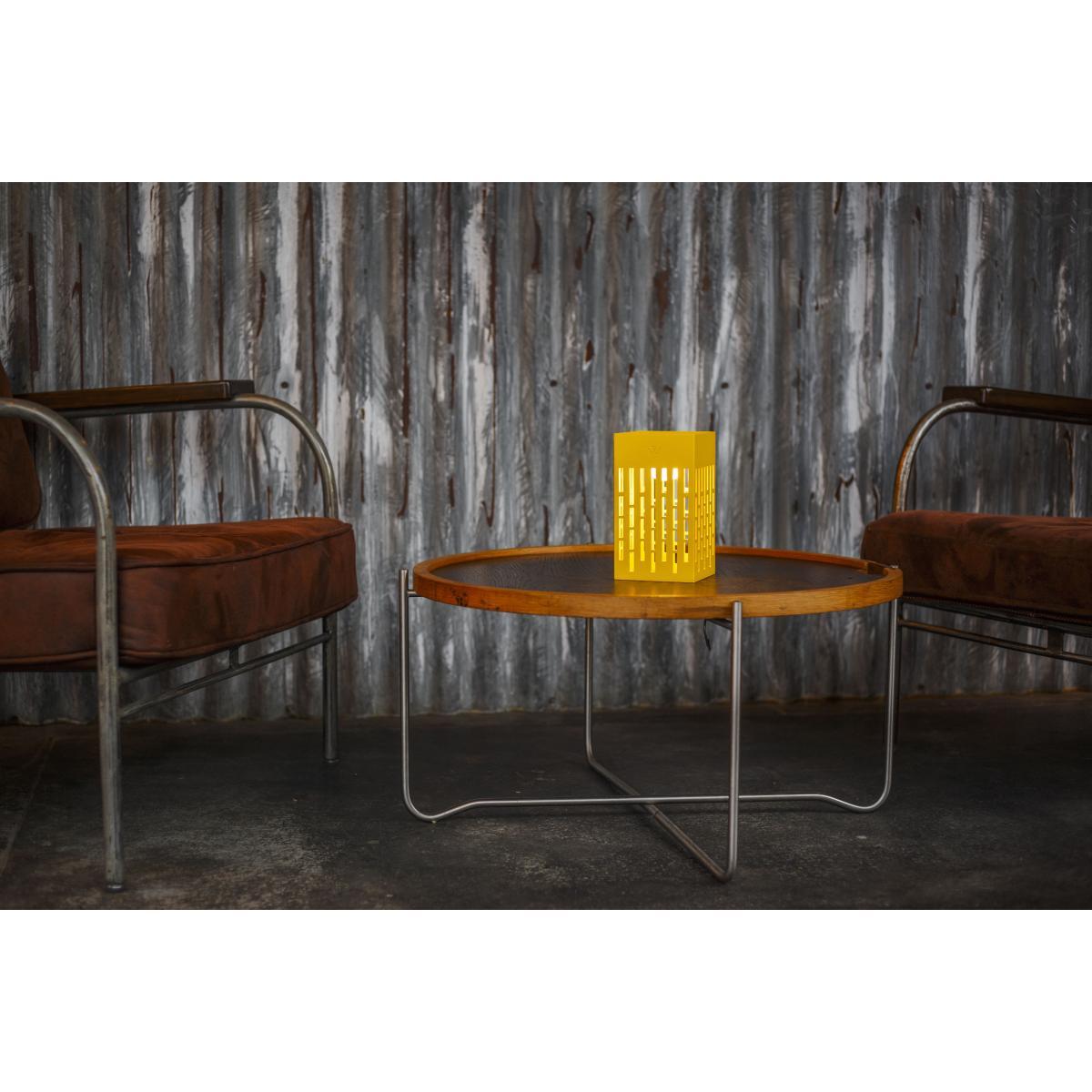 La Lampe Pose 04 Solar lamp - / LED - Wireless by Maiori Yellow – image 7
