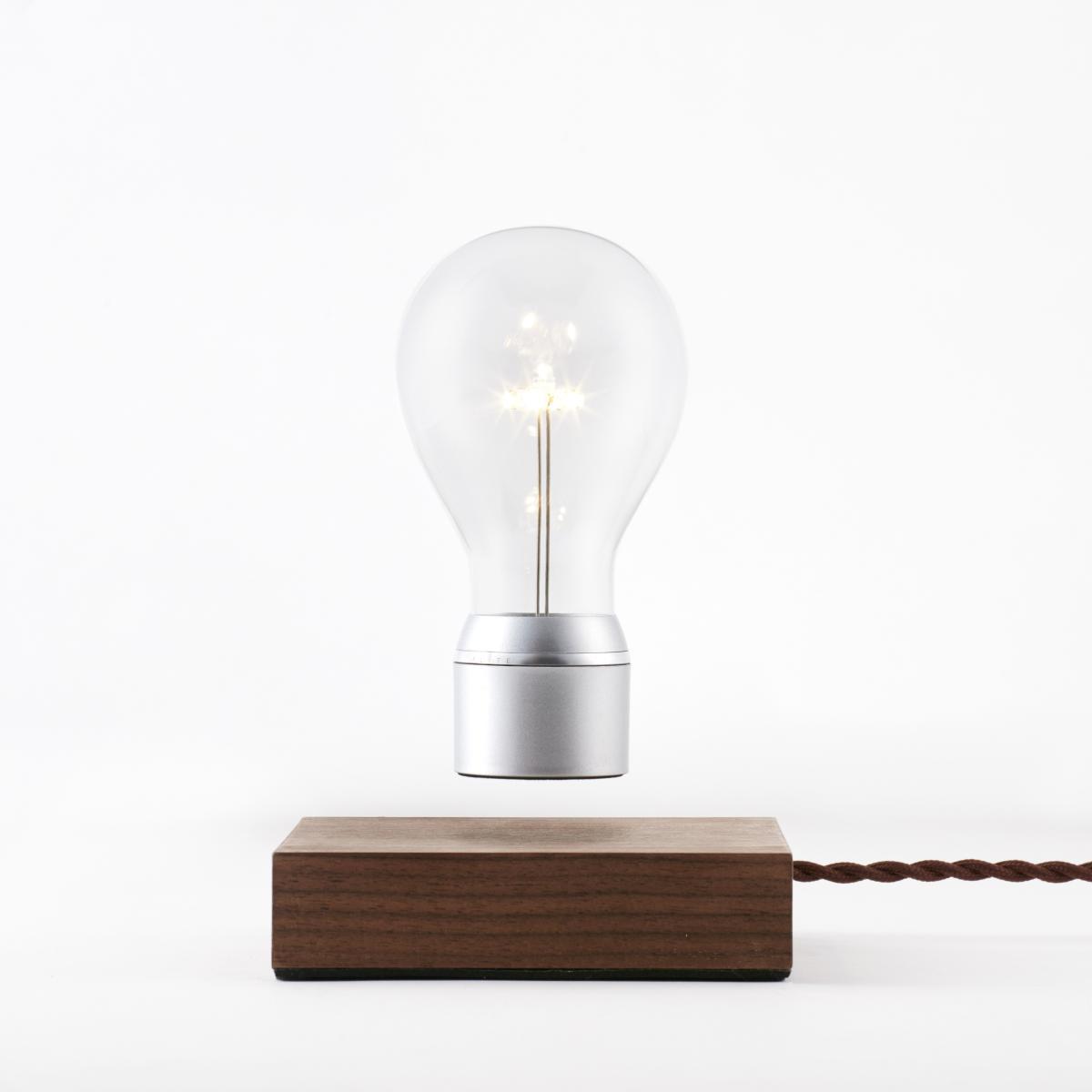 Flyte Manhattan Table lamp - / Levitating bulb by Flyte Silver/Natural wood/Metal – image 8