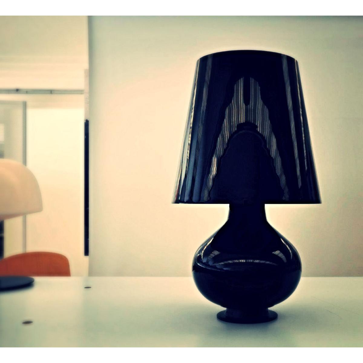 Fontana Medium Table lamp by Fontana Arte Black – image 2
