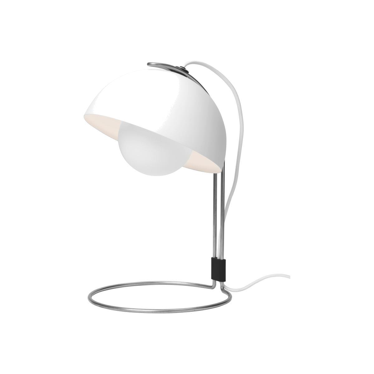 FlowerPot VP4 Table lamp - H 36 cm by &tradition White – image 1