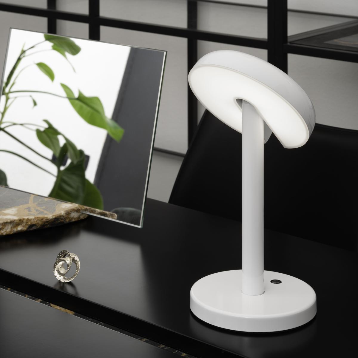 Cabriolette LED Table lamp metal white white metal / Adjustable - Martinelli Luce – image 4
