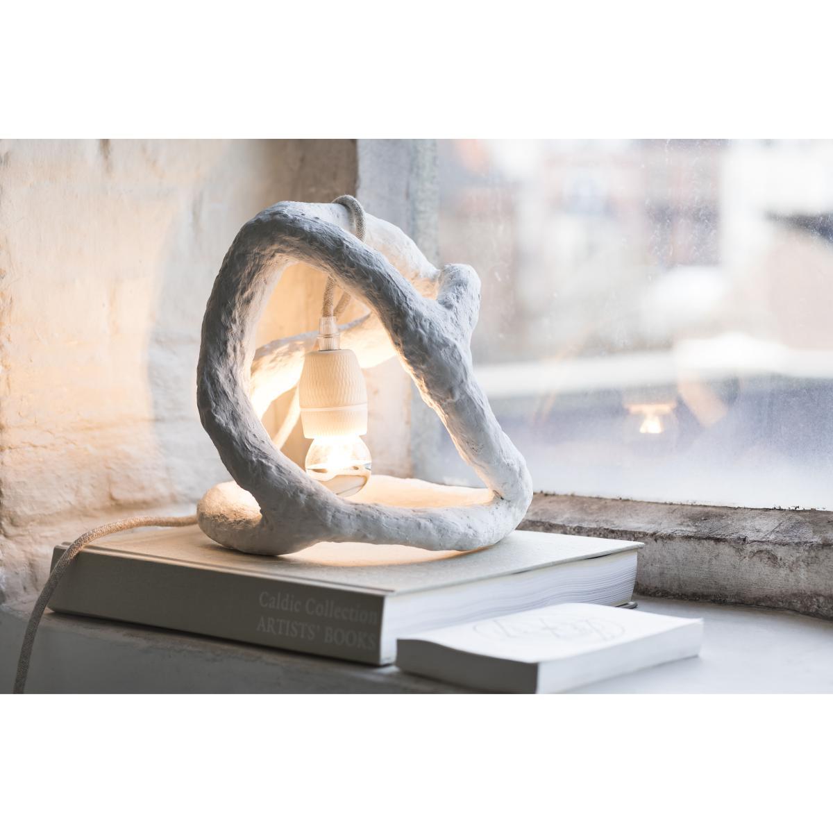 Sculpture Table lamp - / Hand-moulded plaster by Serax White – image 3