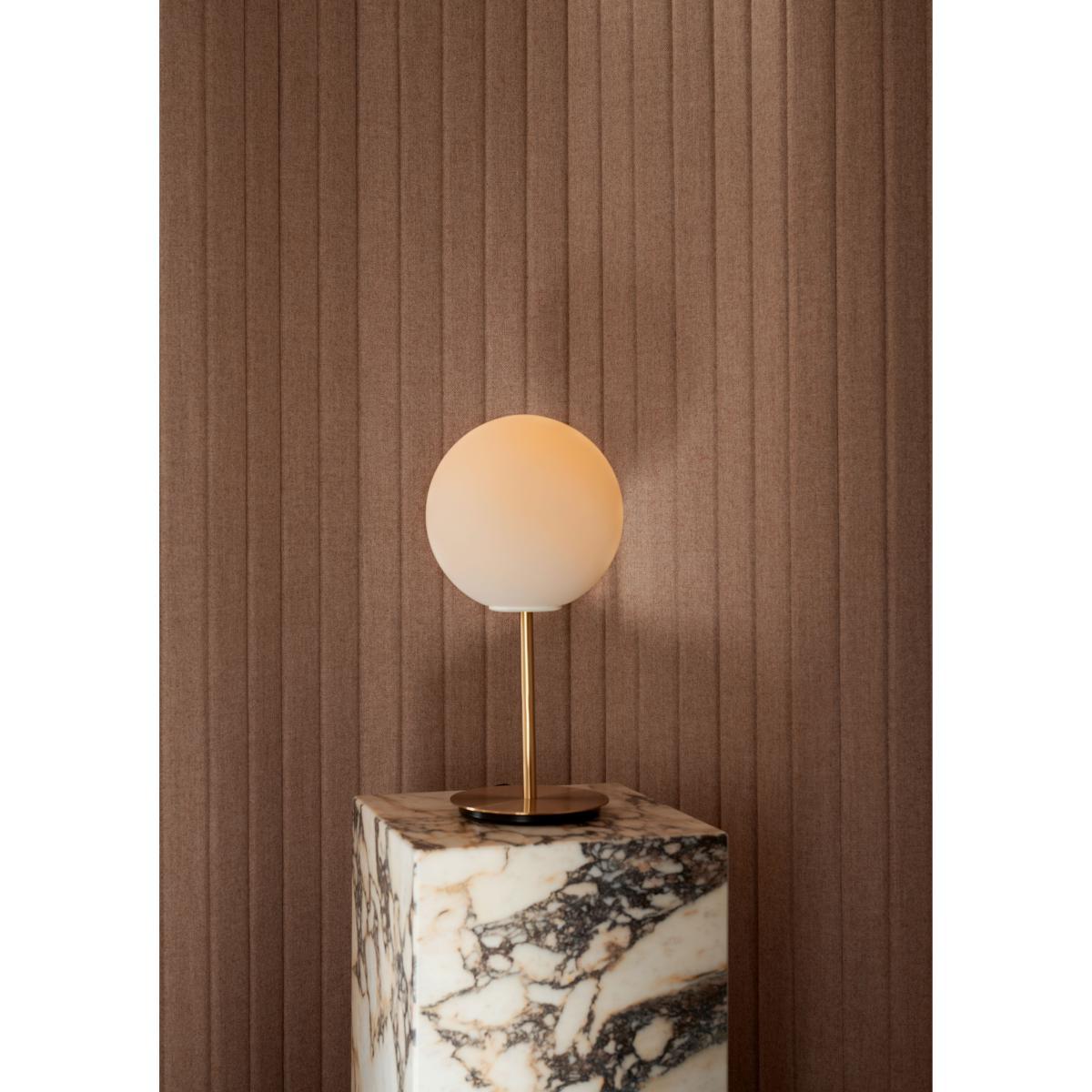 TR Bulb LED Table lamp - / Brass & glass by Menu Gold/Metal – image 4