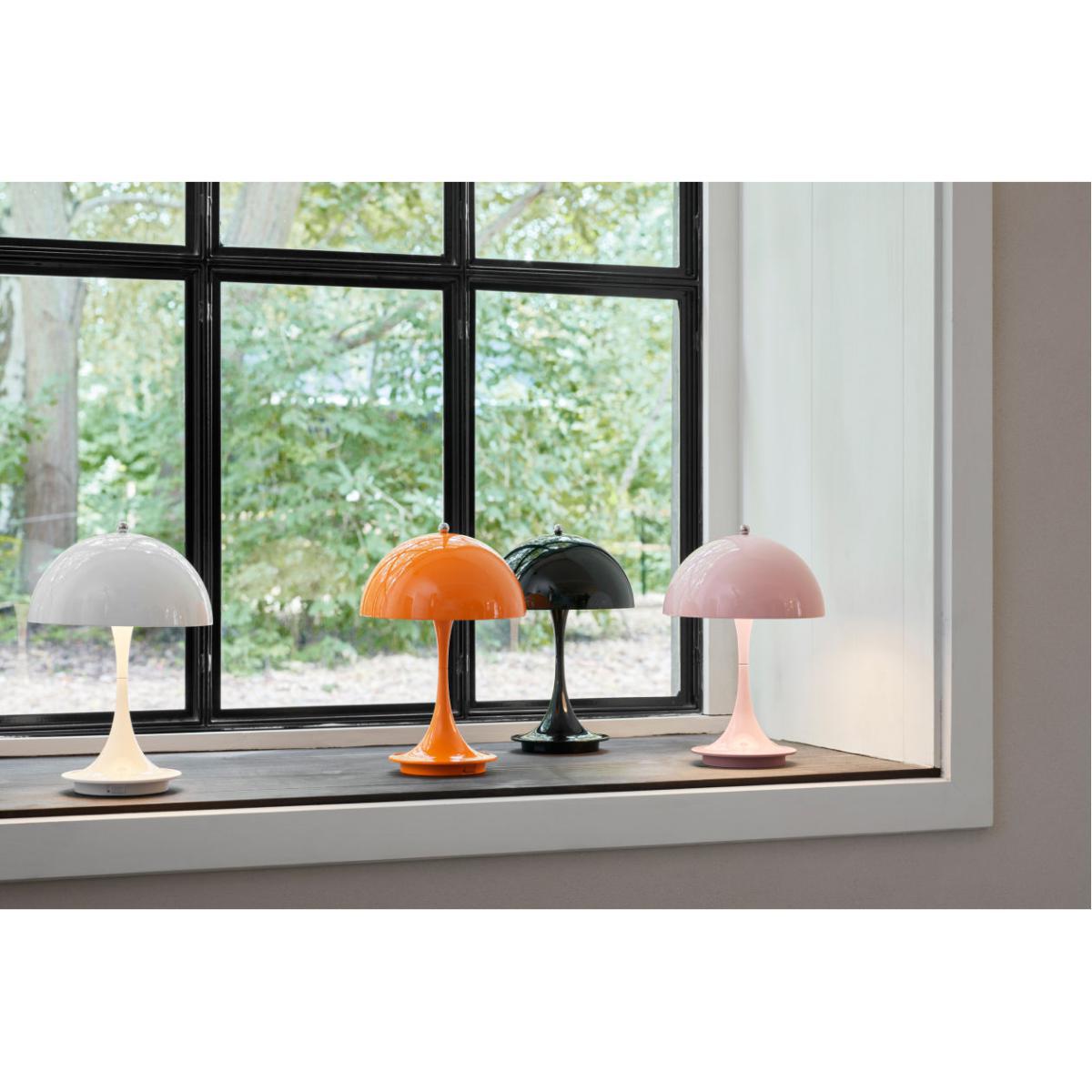 Panthella Portable Metal Wireless lamp - / LED - Metal lampshade - H 23 cm / USB charging by Louis Poulsen White – image 4