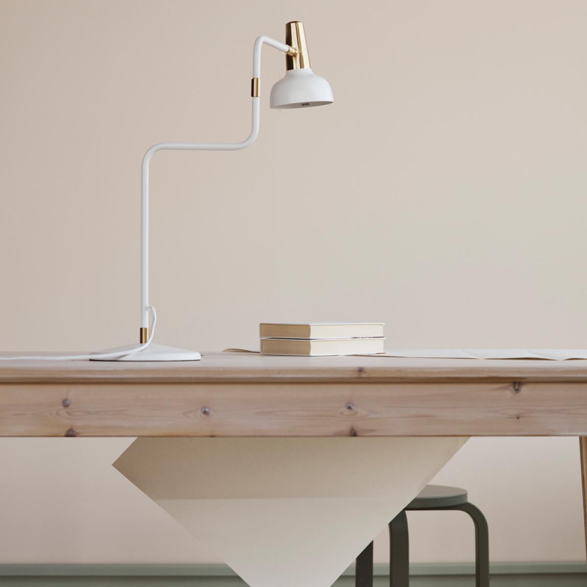 CO Bankeryd Ray table lamp Black nickel details – image 2