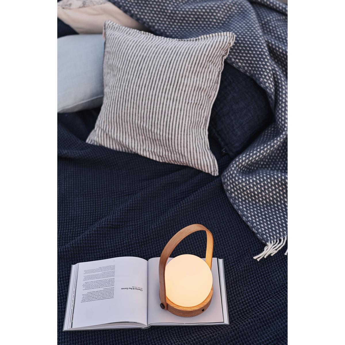 MENU Carrie lamp Limited Edition Natural oak – image 11