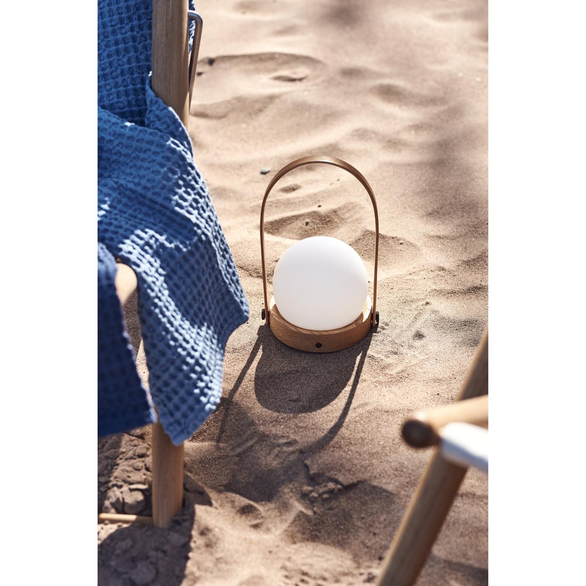 MENU Carrie lamp Limited Edition Natural oak – image 7