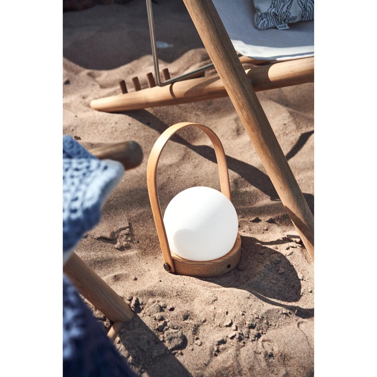 MENU Carrie lamp Limited Edition Natural oak – image 8