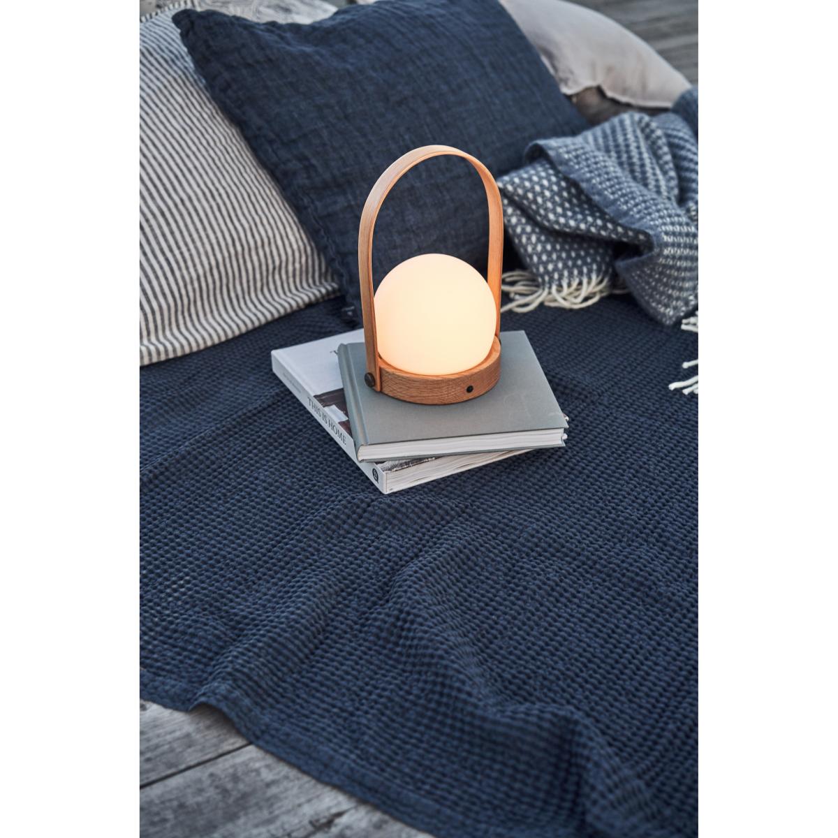 MENU Carrie lamp Limited Edition Natural oak – image 9