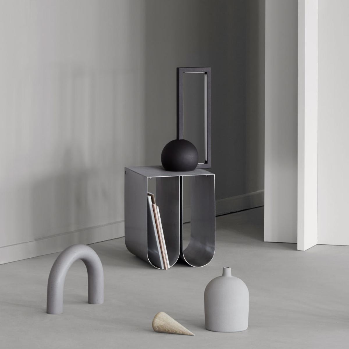 Kristina Dam Studio Dot table lamp Black – image 4