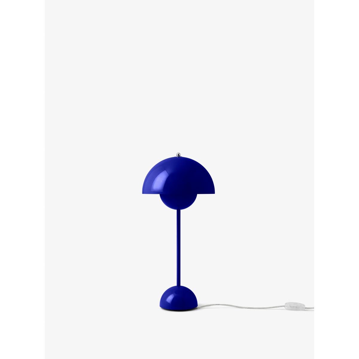 &Tradition FlowerPot VP3 table lamp Cobalt blue – image 2
