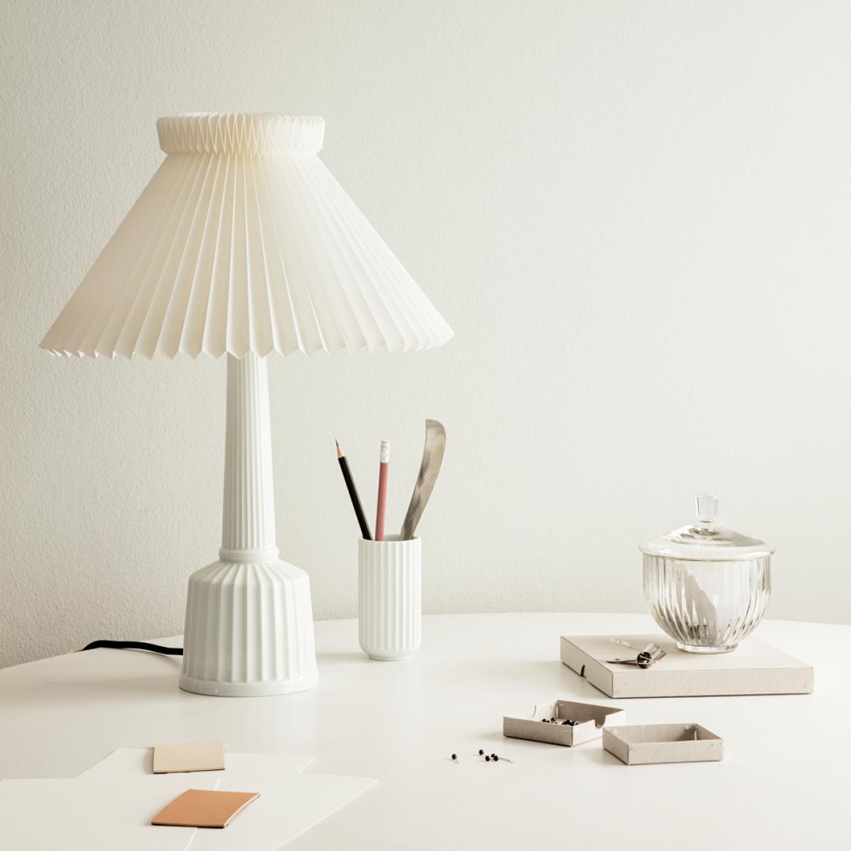 Lyngby Porcelæn Esben klint table lamp White h.65 cm – image 5