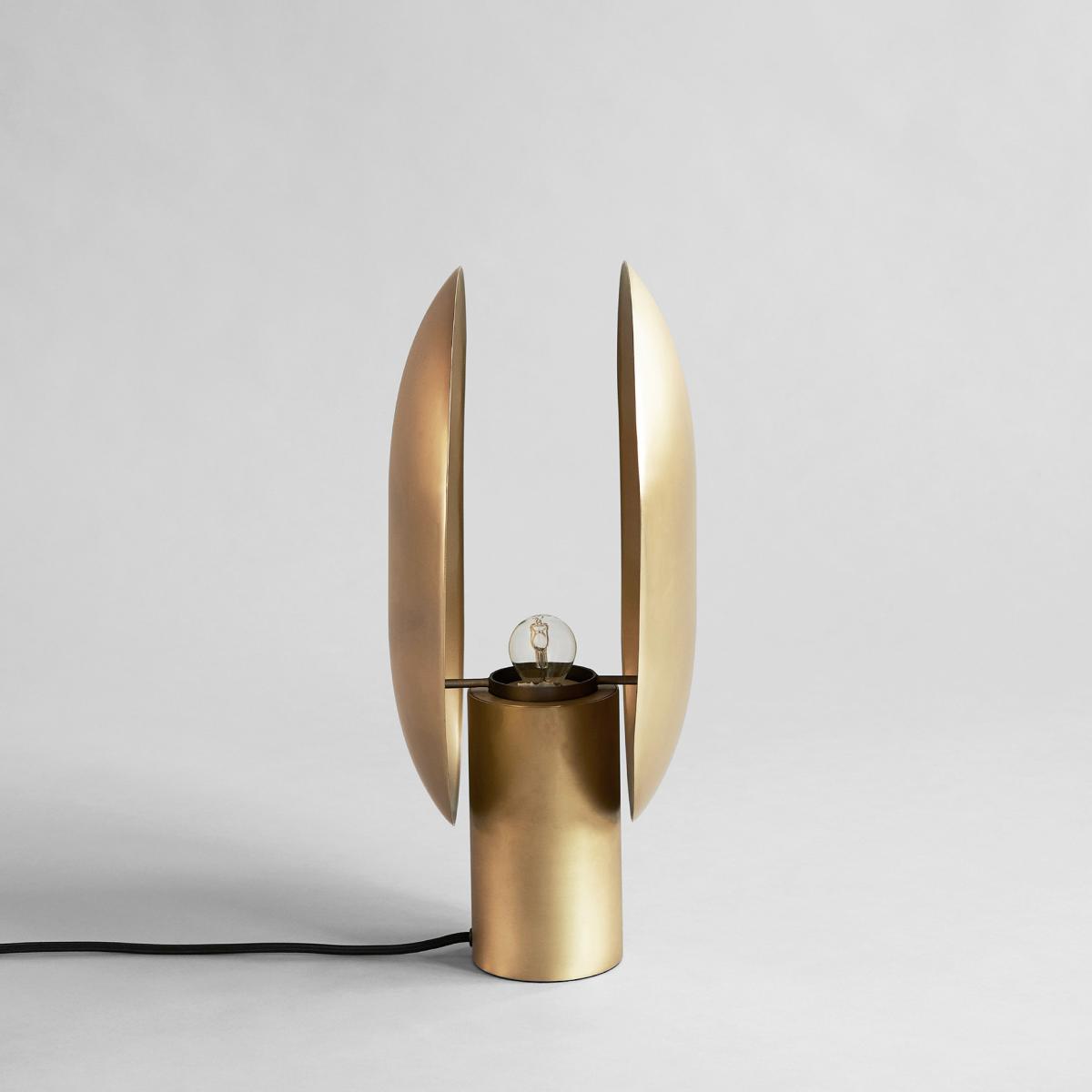 101 Copenhagen Clam table lamp 43.5 cm Brass – image 3