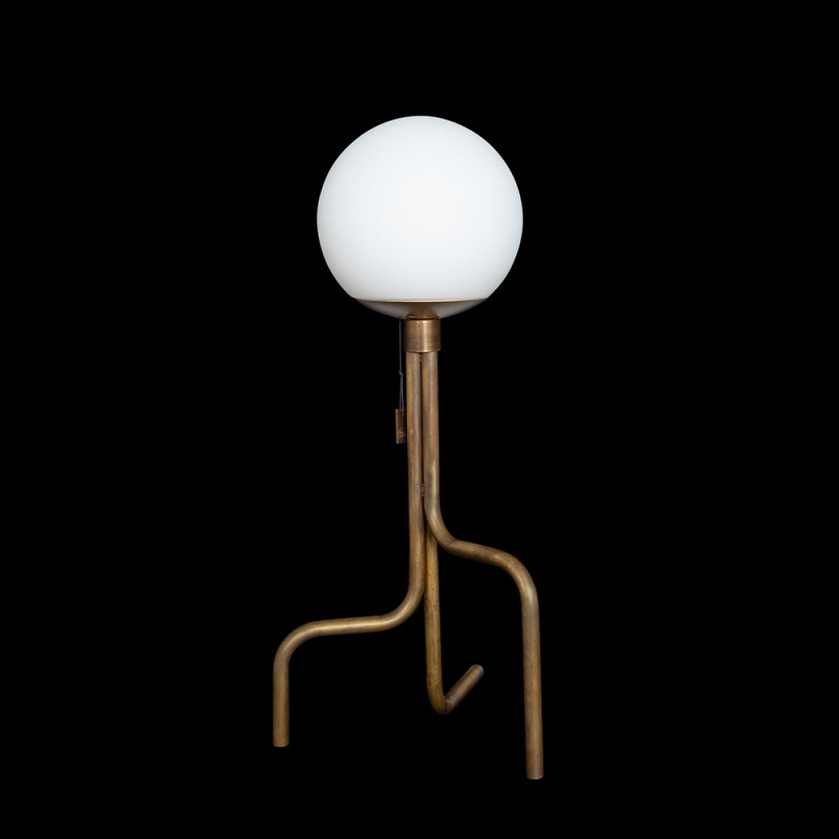 Konsthantverk Strapatz table lamp Raw brass/matte white – image 2