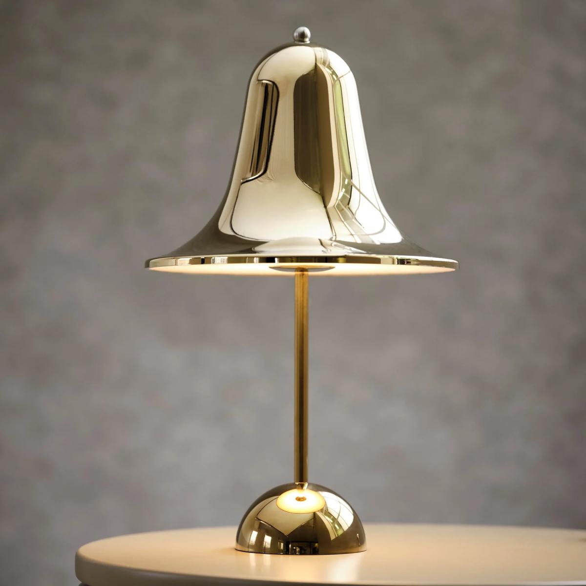 Verpan Pantop portable table lamp 30 cm Shiny brass – image 2
