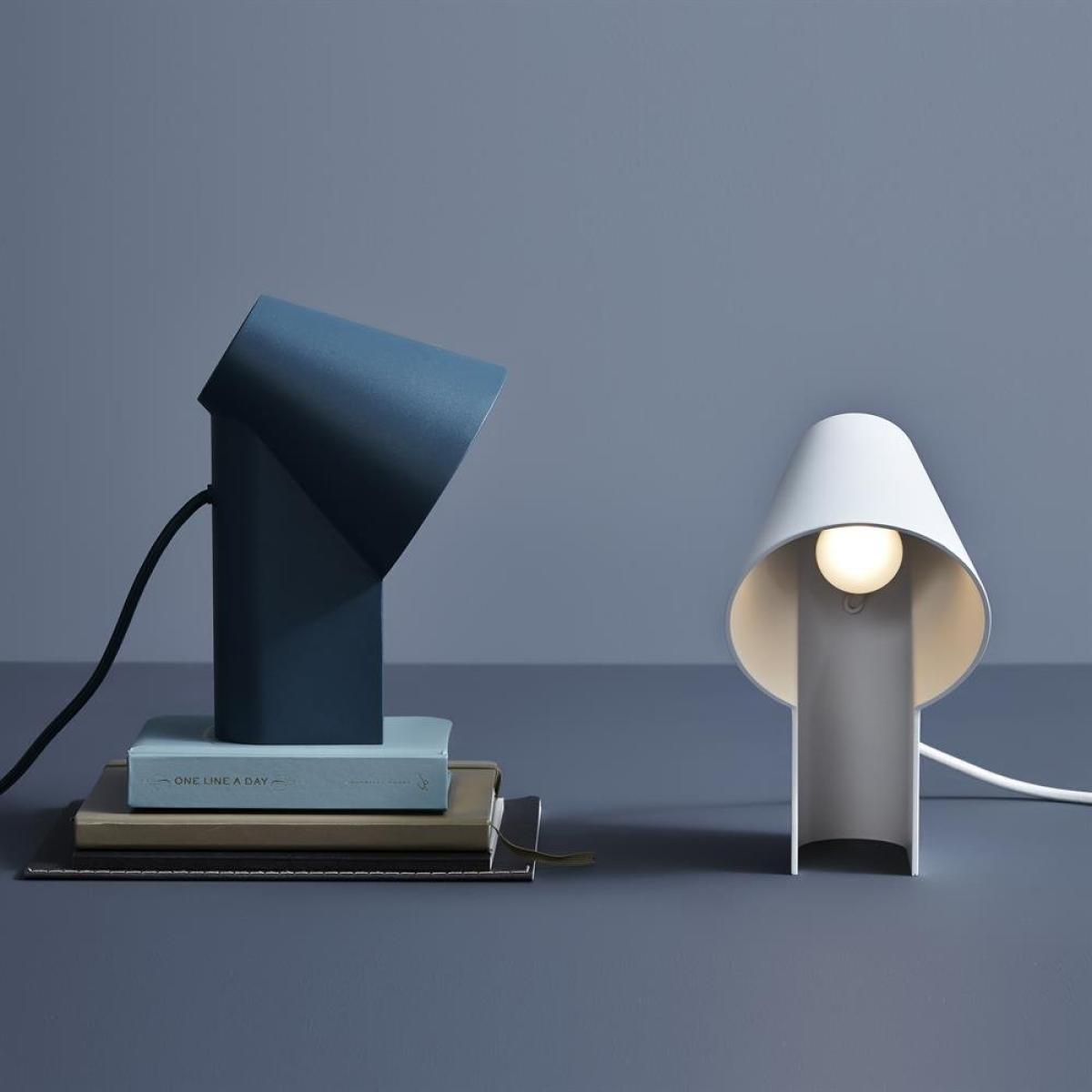 Study table lamp white – image 3