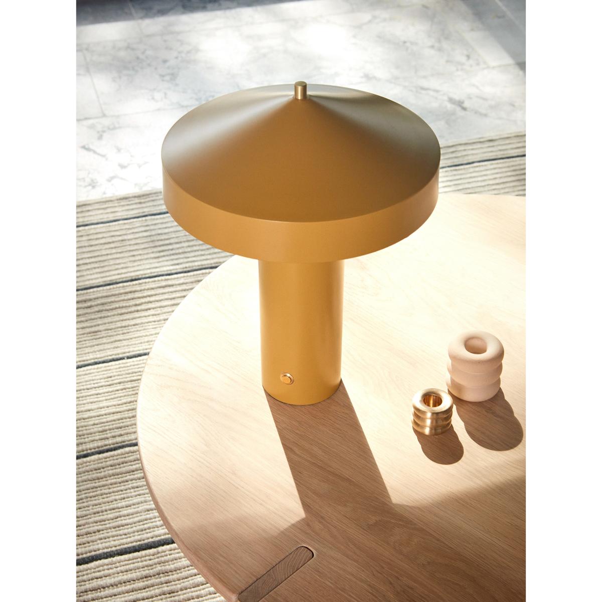 OYOY Hatto table lamp Saffron – image 3