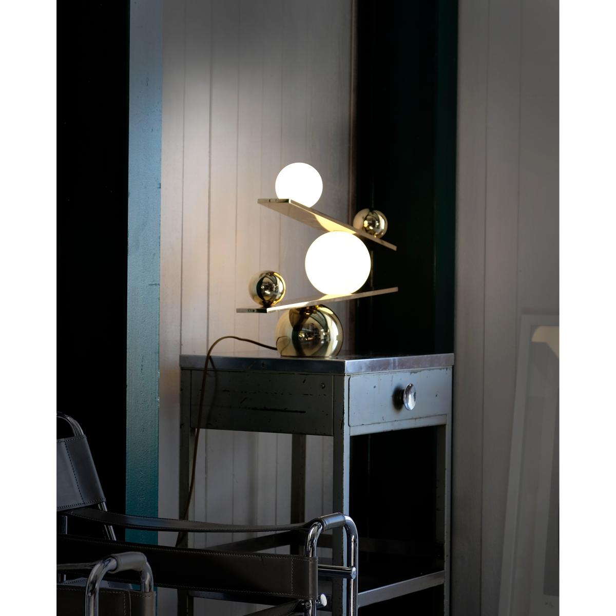 Oblure Balance table lamp Brass – image 4
