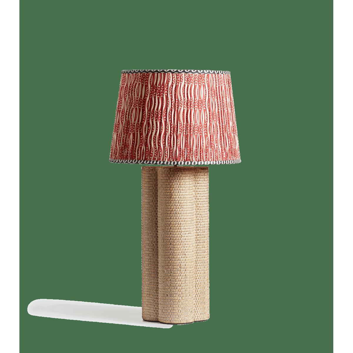 Balabac Clover Table Lamp - Sand – image 2